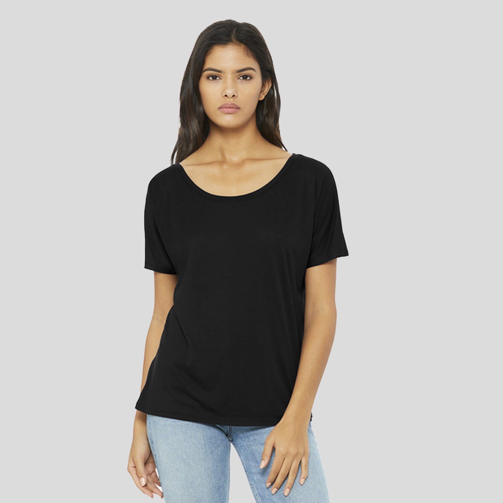 Womenโs Slouchy Tee | Black